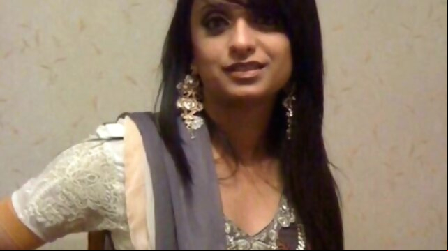 Indian amateur porn blowjob